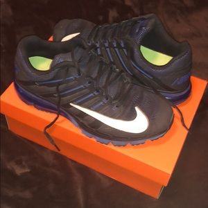 Men’s Nike Airmaxs